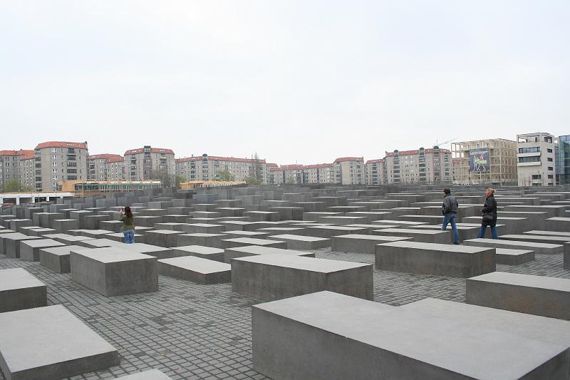e - Berlin (38).JPG - Visite de Berlin - Mémorial juif